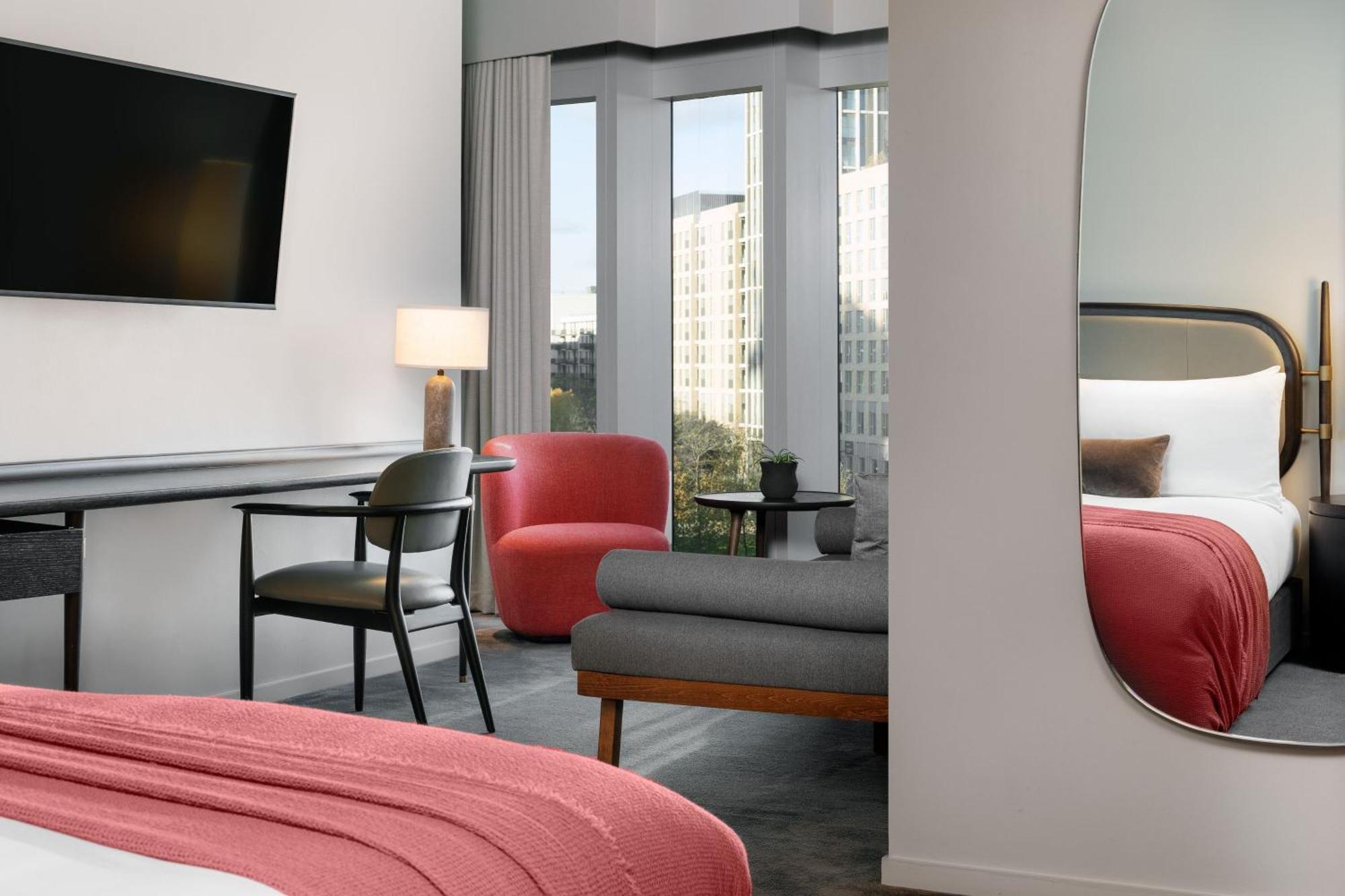ホテル The Stratford, Autograph Collection ロンドン エクステリア 写真 A room at the hotel